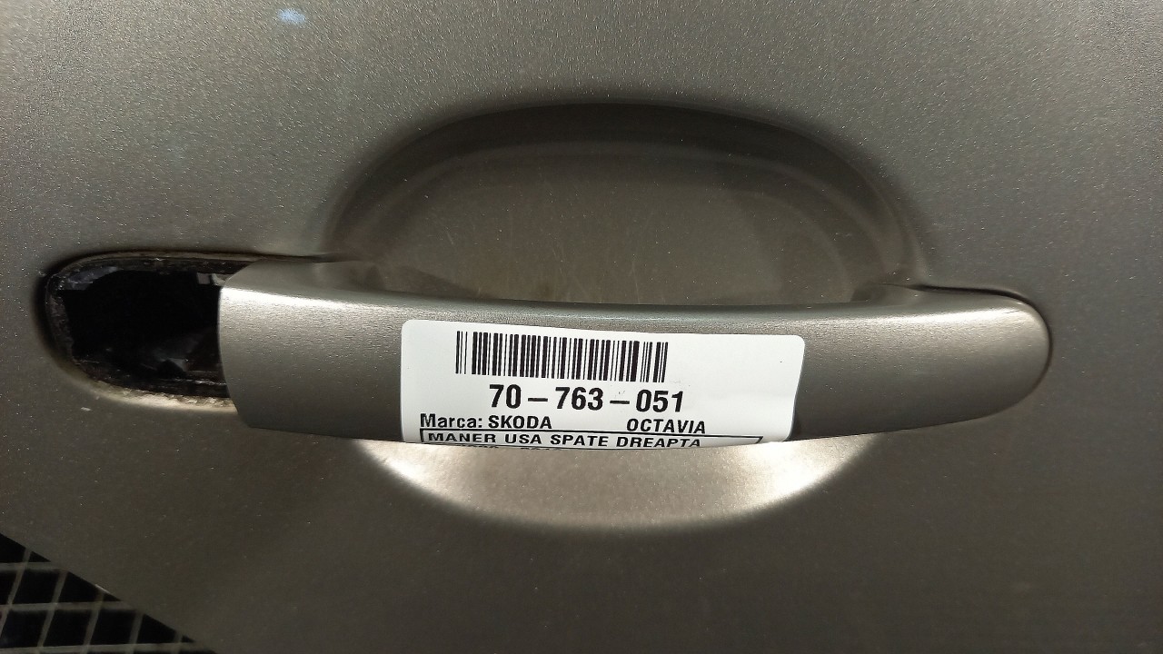 MANER USA SPATE DREAPTA SKODA OCTAVIA OCTAVIA - - (2009 2012)