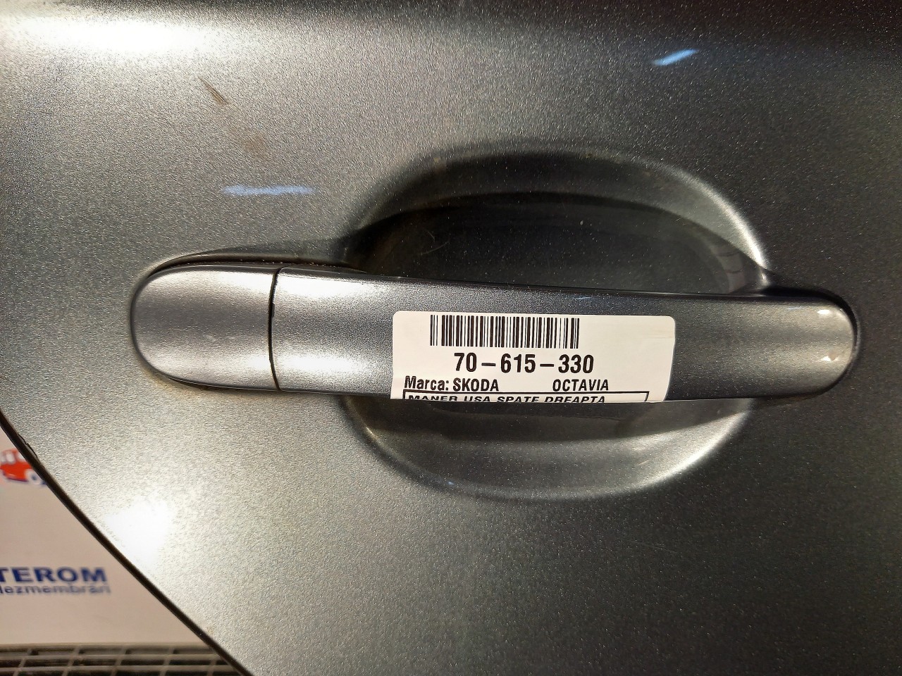 MANER USA SPATE DREAPTA SKODA OCTAVIA OCTAVIA - - (2009 2012)