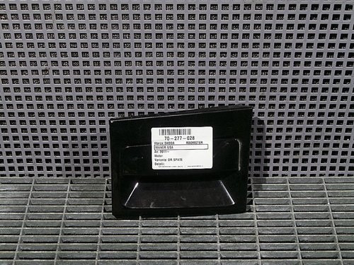 MANER USA SPATE DREAPTA SKODA ROOMSTER - - (2010 2015)
