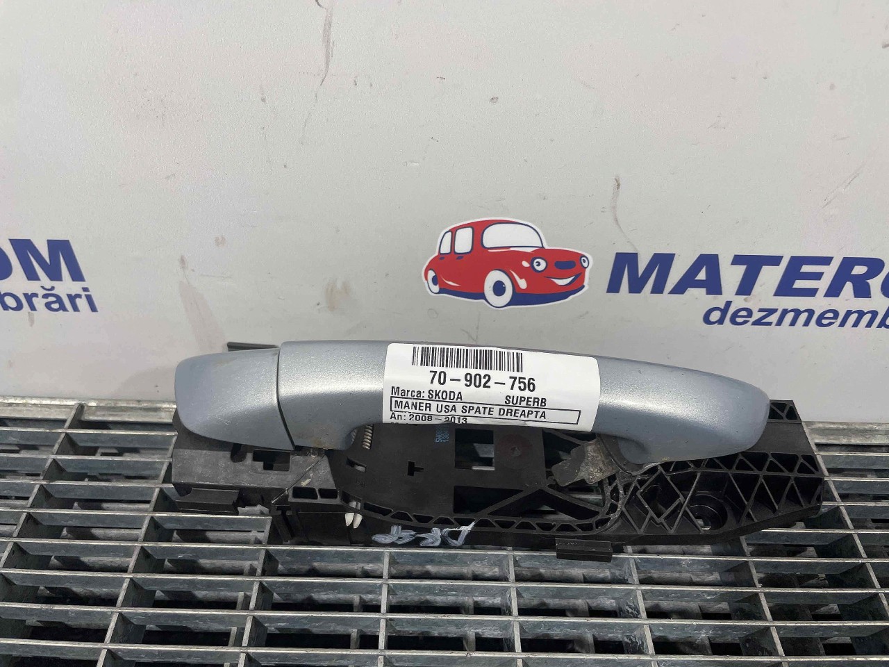 MANER USA SPATE DREAPTA SKODA SUPERB - - (2008 2013)