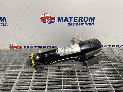 MANER USA SPATE DREAPTA TOYOTA PRIUS - - (2009 2015)