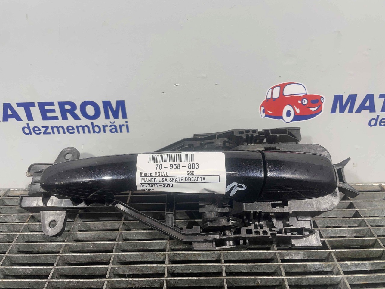 MANER USA SPATE DREAPTA VOLVO S60 S60 - - (2011 2018)