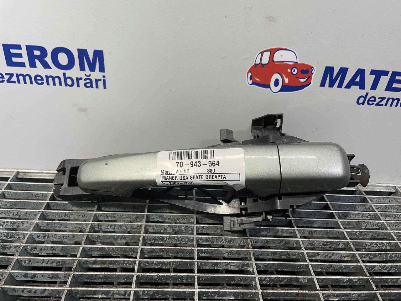 MANER USA SPATE DREAPTA VOLVO S80 S80 - - (2006 2016)