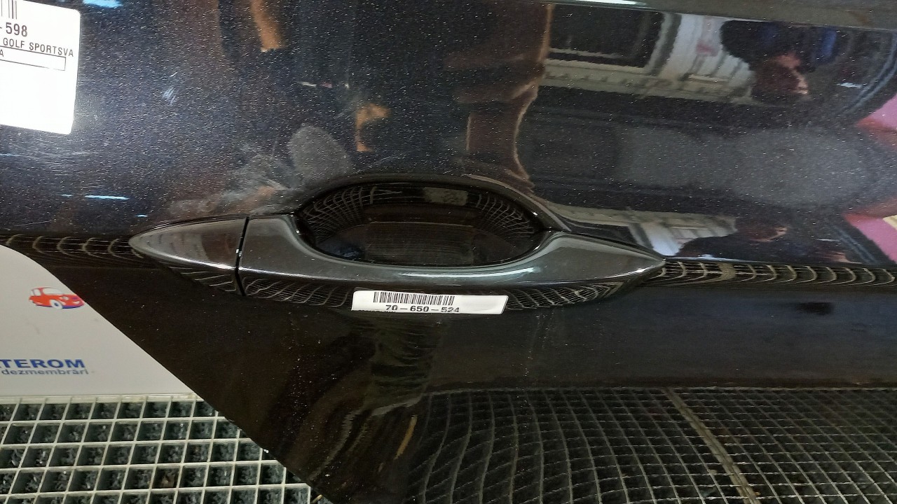 MANER USA SPATE DREAPTA VW GOLF SPORTSVAN GOLF SPORTSVAN - - (2014 2020)