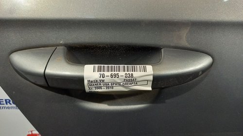 MANER USA SPATE DREAPTA VW PASSAT - - (2005 2010)
