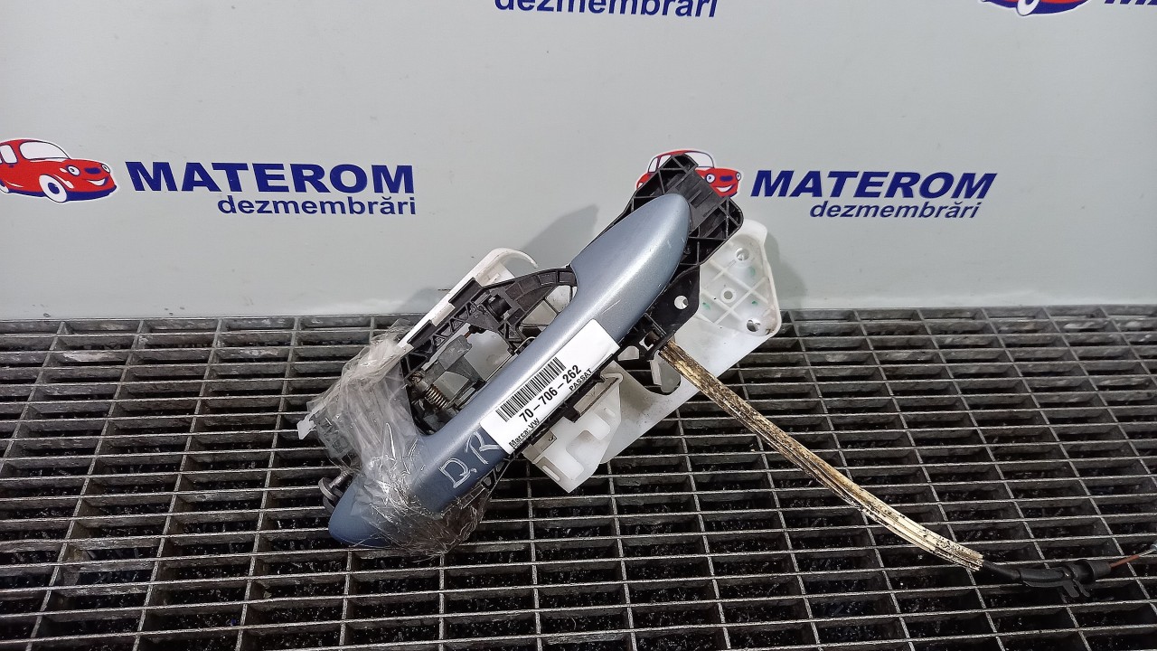 MANER USA SPATE DREAPTA VW PASSAT PASSAT - - (2010 2014)