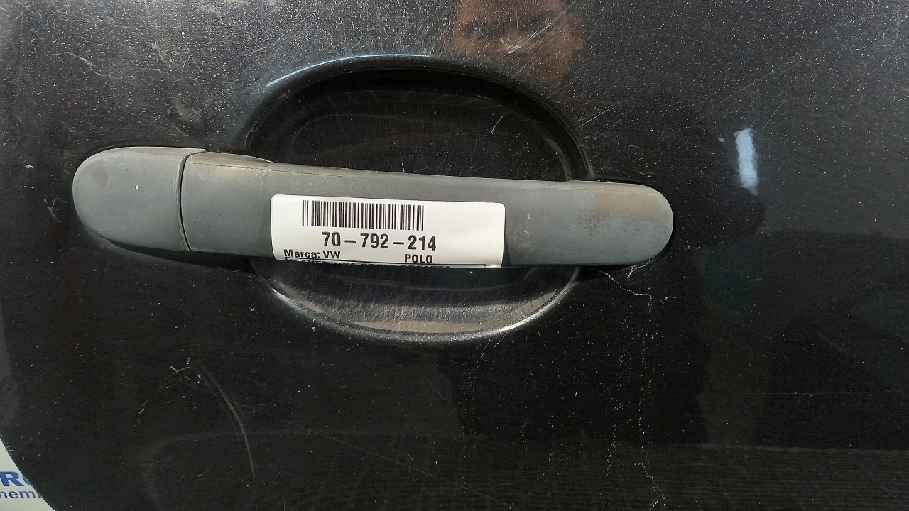 MANER USA SPATE DREAPTA VW POLO - - (2002 2005)