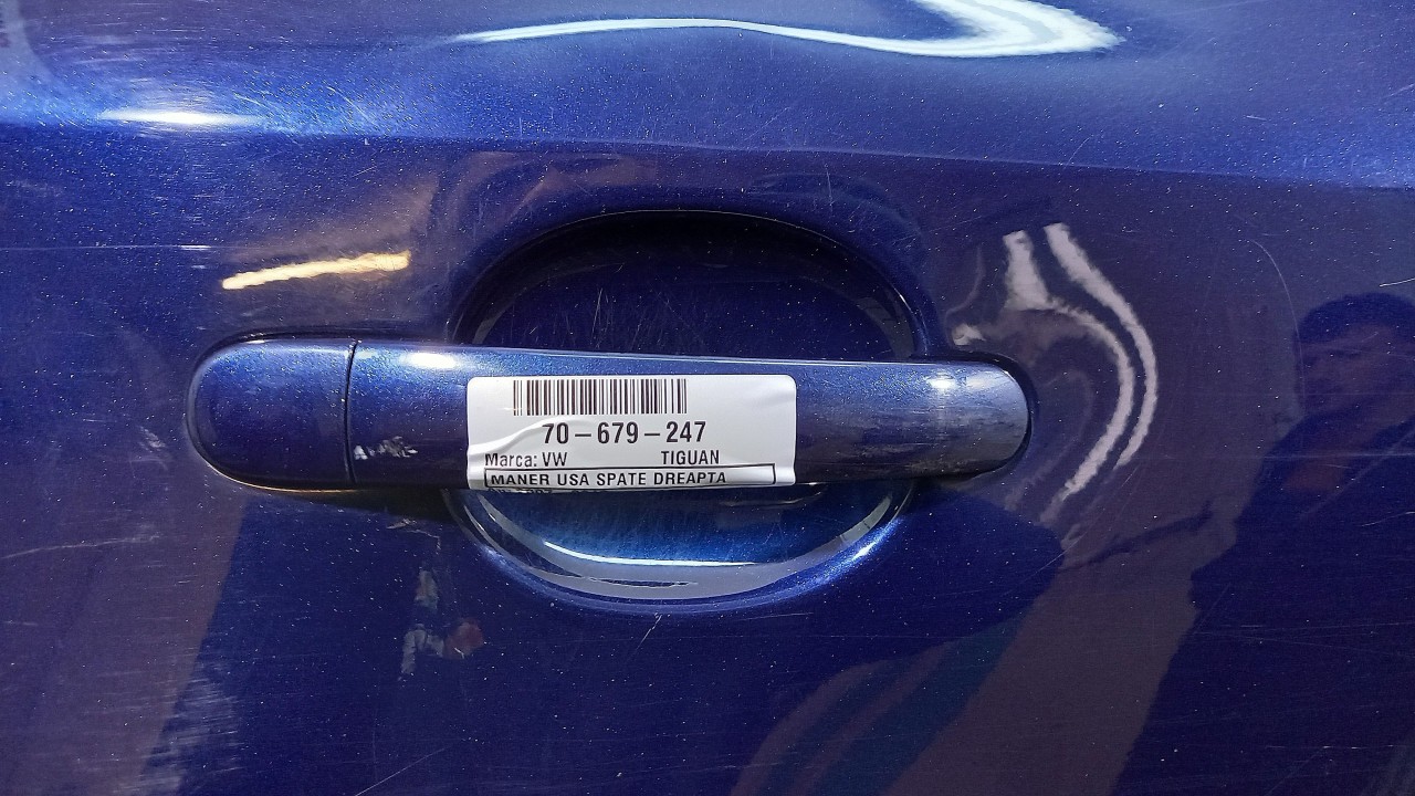MANER USA SPATE DREAPTA VW TIGUAN - - (2007 2010)