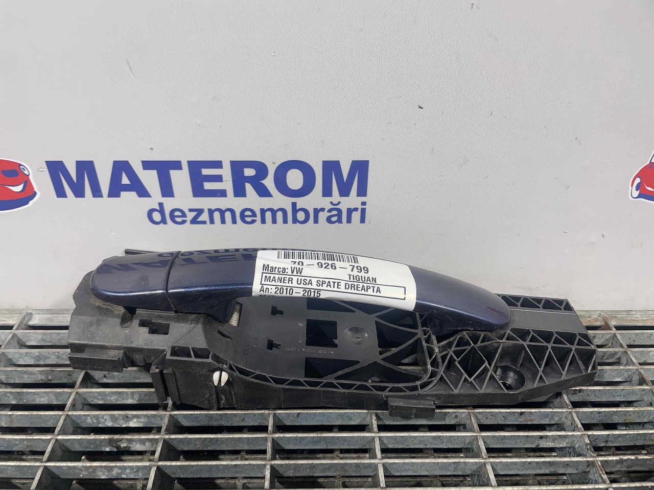 MANER USA SPATE DREAPTA VW TIGUAN - - (2