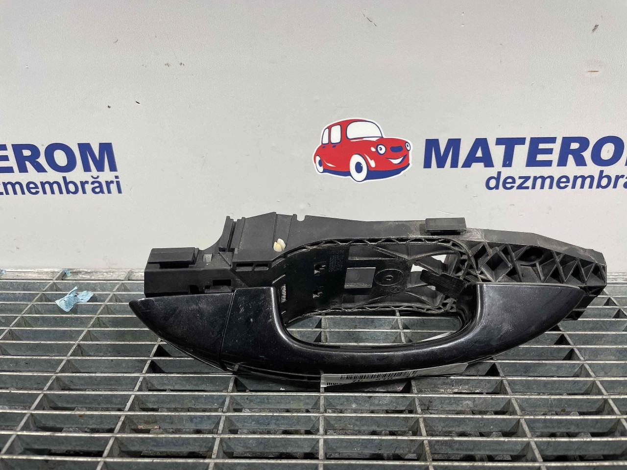 MANER USA SPATE DREAPTA VW TOUAREG - - (2010 2018)