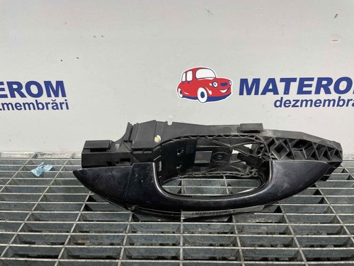 MANER USA SPATE DREAPTA VW TOUAREG - - (2010 2018)