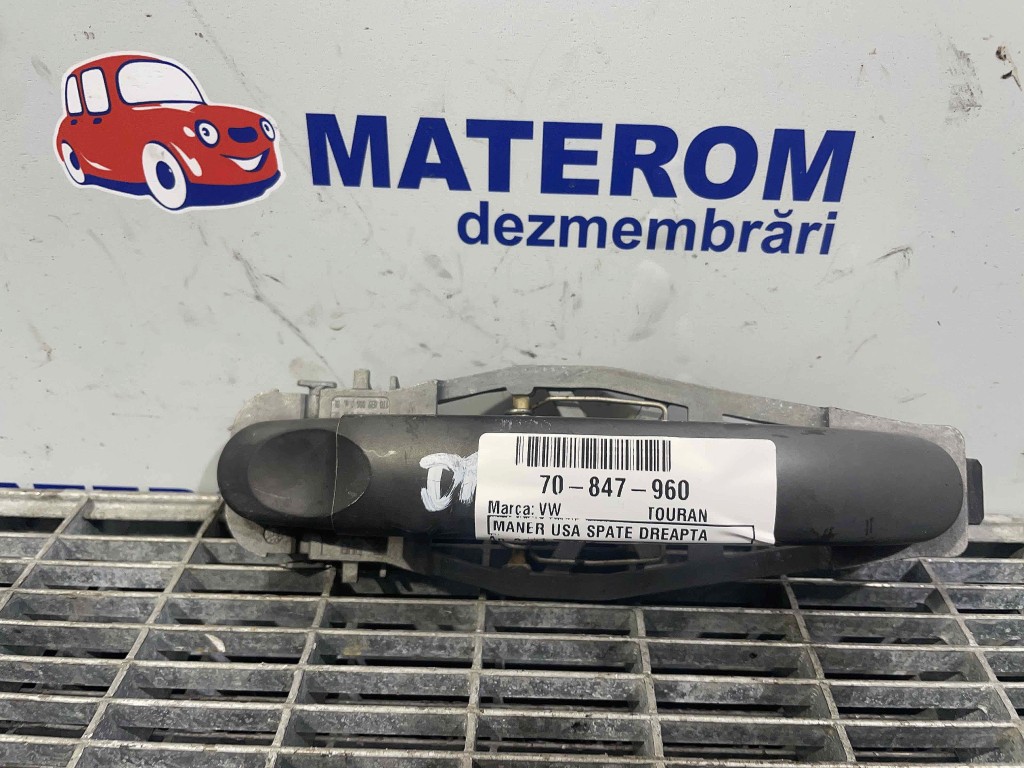 MANER USA SPATE DREAPTA VW TOURAN - - (2007 2010)