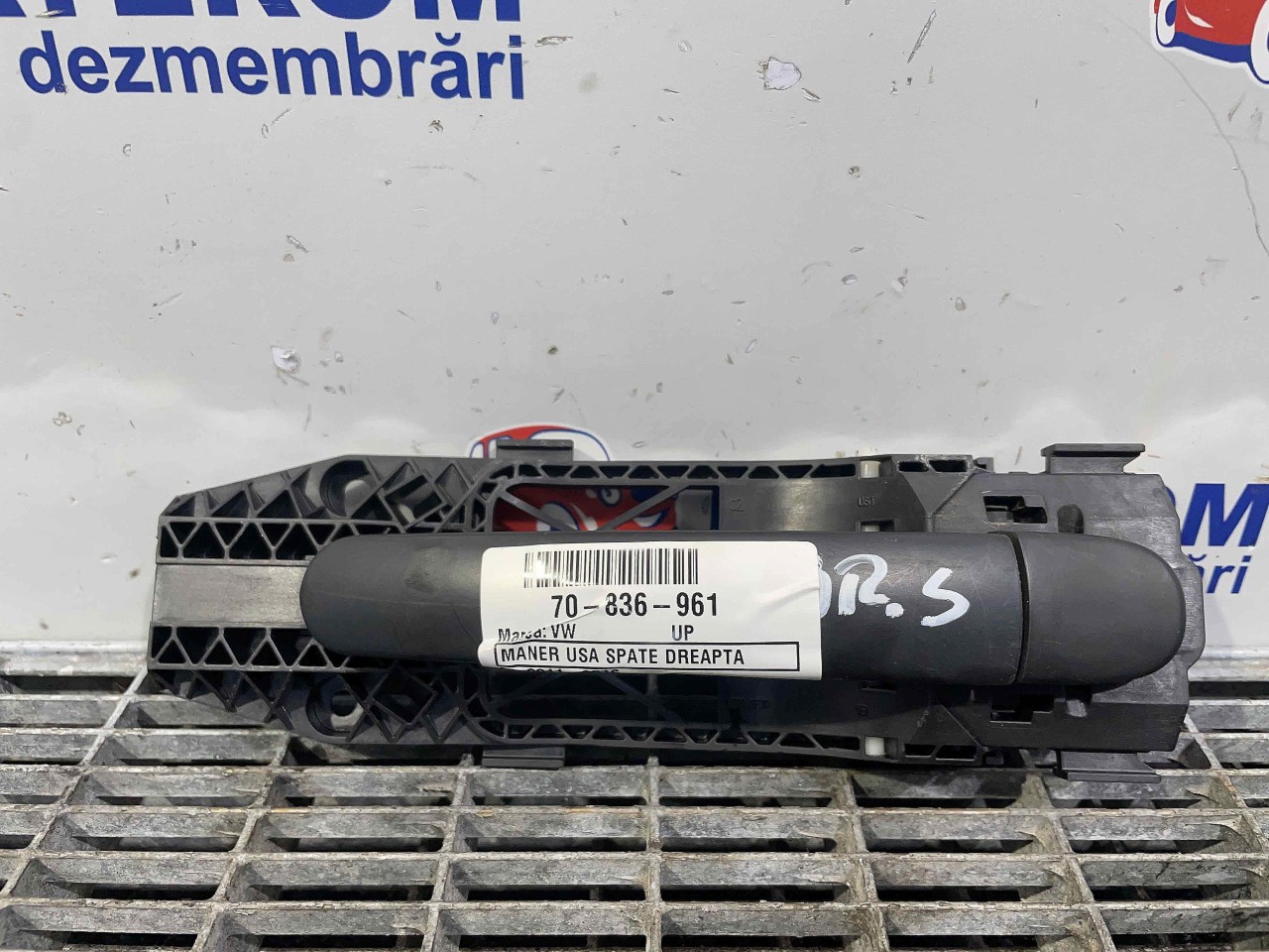 MANER USA SPATE DREAPTA VW UP UP - - (2011 2016)