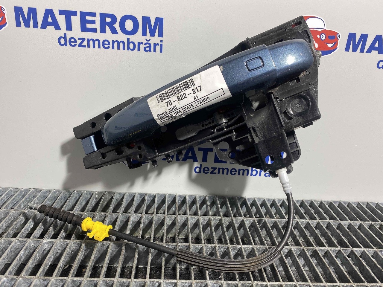 MANER USA SPATE STANGA AUDI A1 A1 - - (2010 2014)