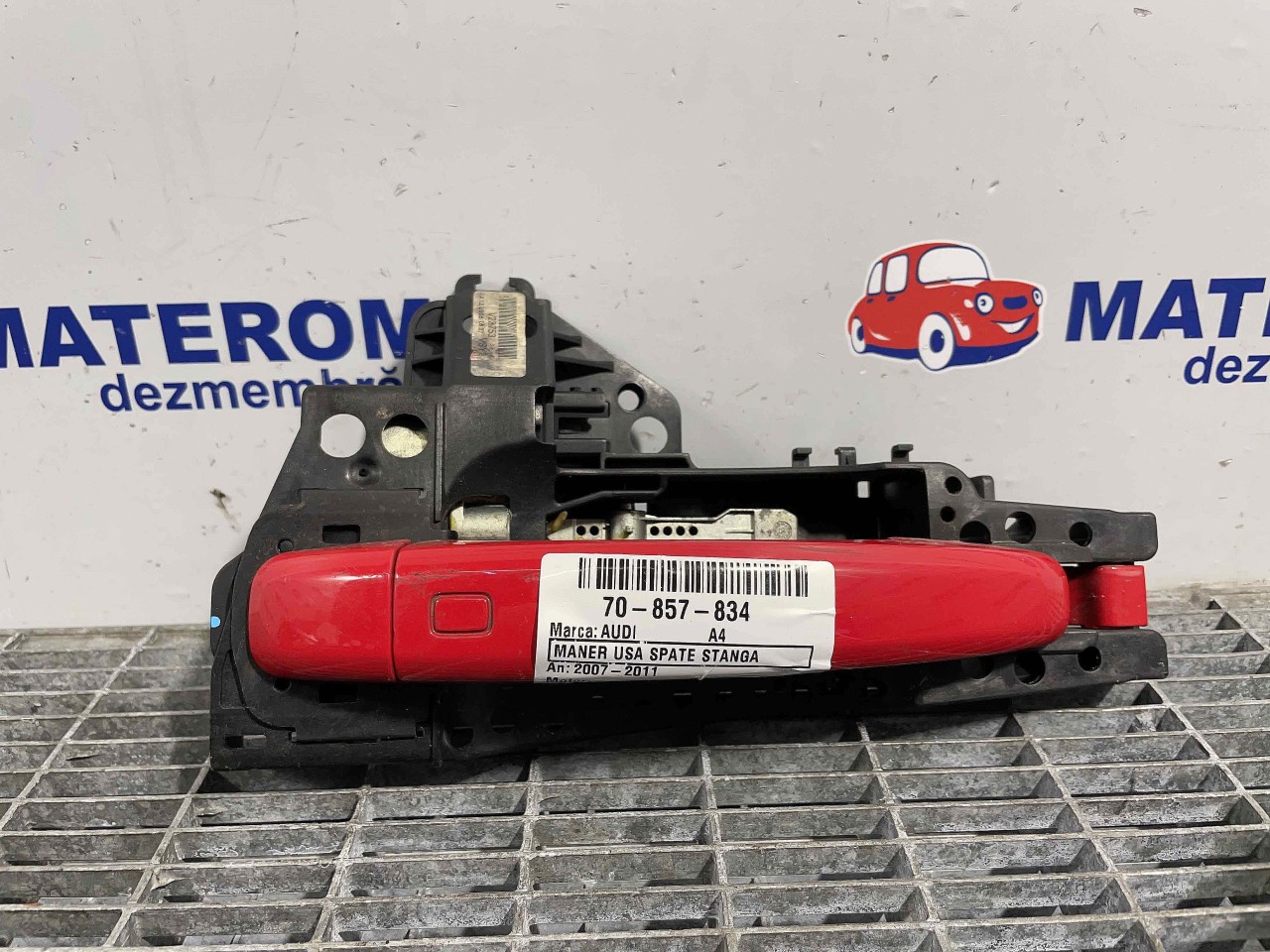 MANER USA SPATE STANGA AUDI A4 A4 - - (2007 2011)