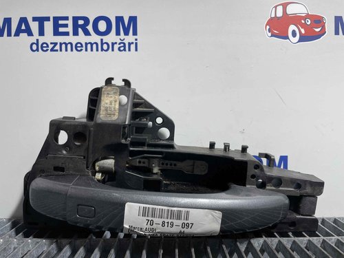MANER USA SPATE STANGA AUDI A4 A4 - - (2012 2015)