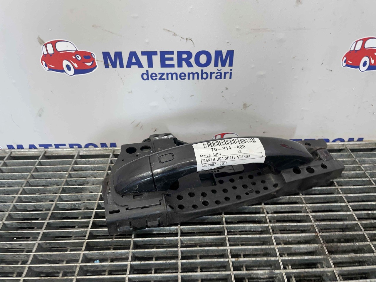 MANER USA SPATE STANGA AUDI A5 A5 - - (2007 2011)