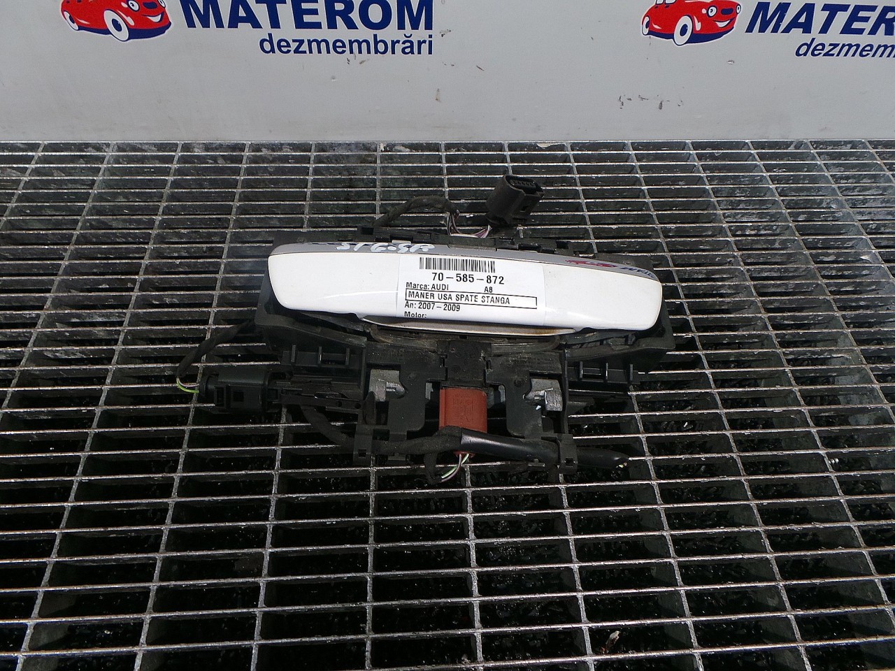 MANER USA SPATE STANGA AUDI A8 A8 - - (2007 2009)
