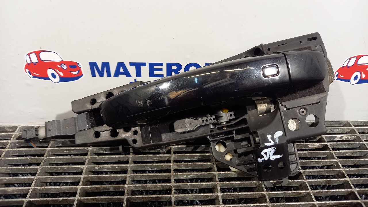 MANER USA SPATE STANGA AUDI A8 A8 - - (2010 2014)