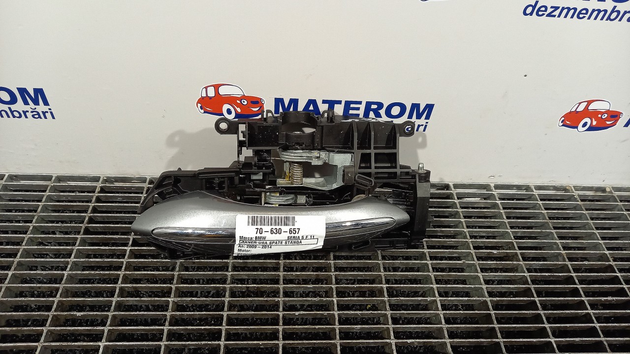 MANER USA SPATE STANGA BMW SERIA 5 F 11 - - (2010 2014)