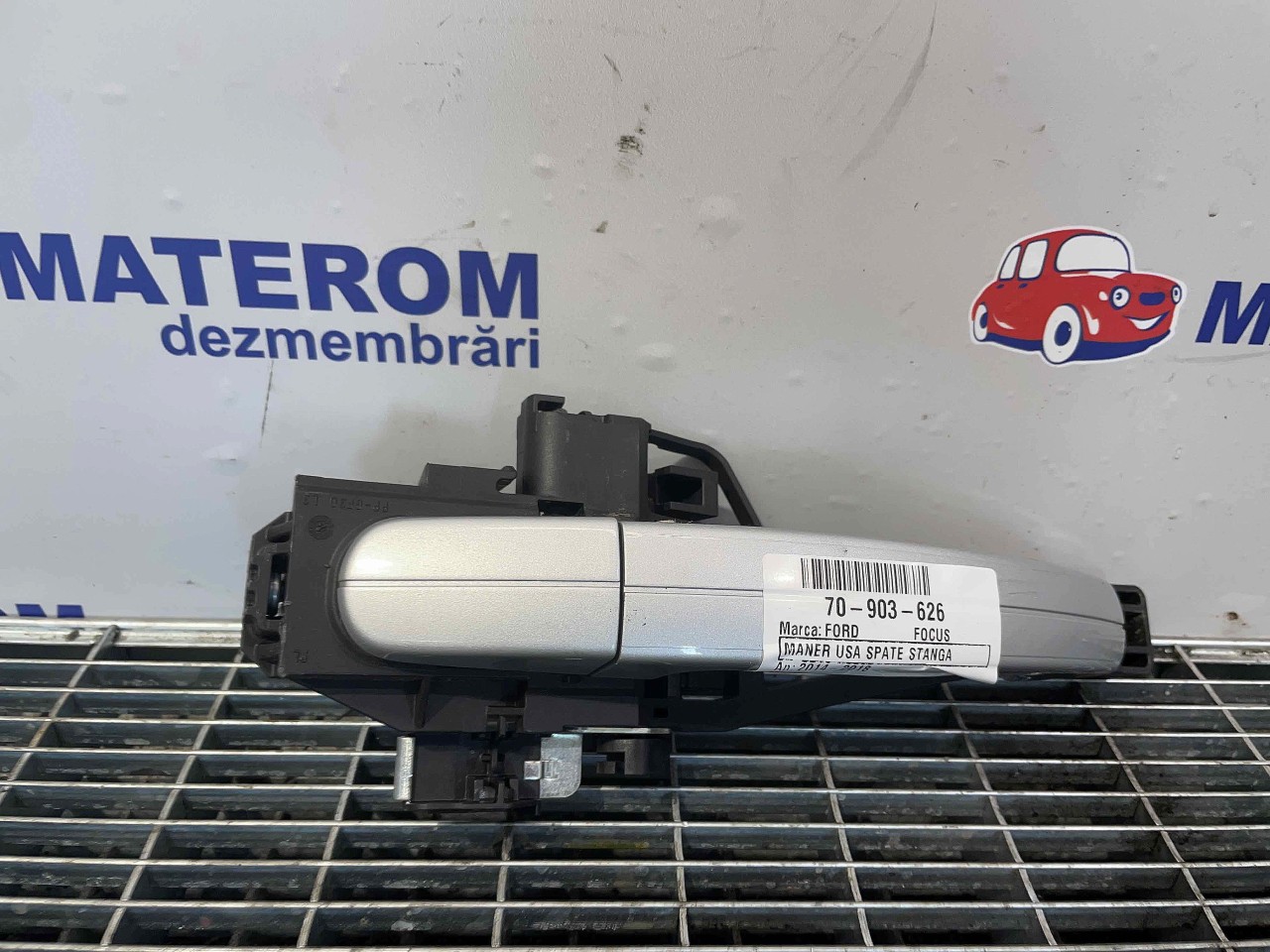 MANER USA SPATE STANGA FORD FOCUS - - (2014 2018)
