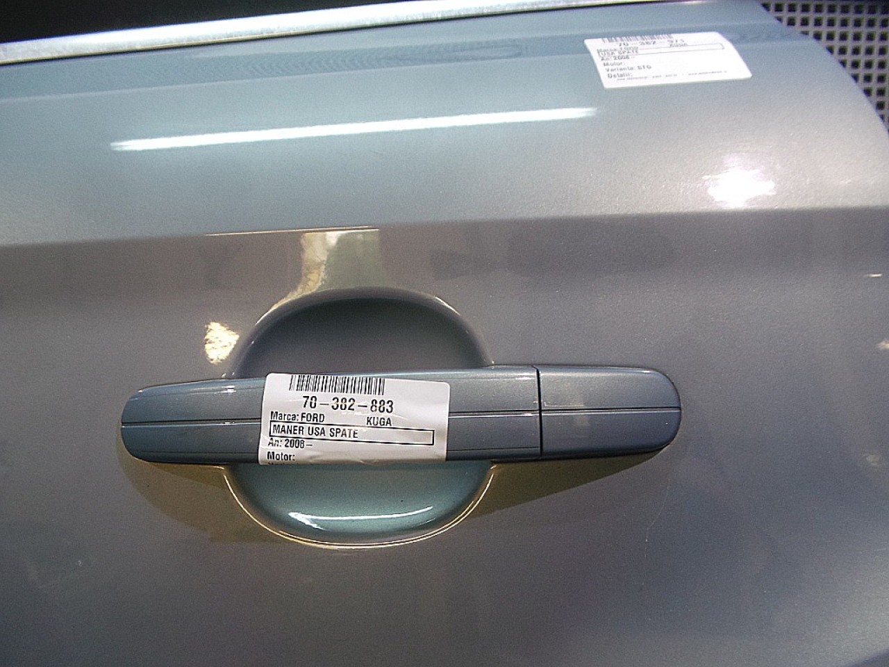 MANER USA SPATE STANGA FORD KUGA KUGA - - (2008 2012)