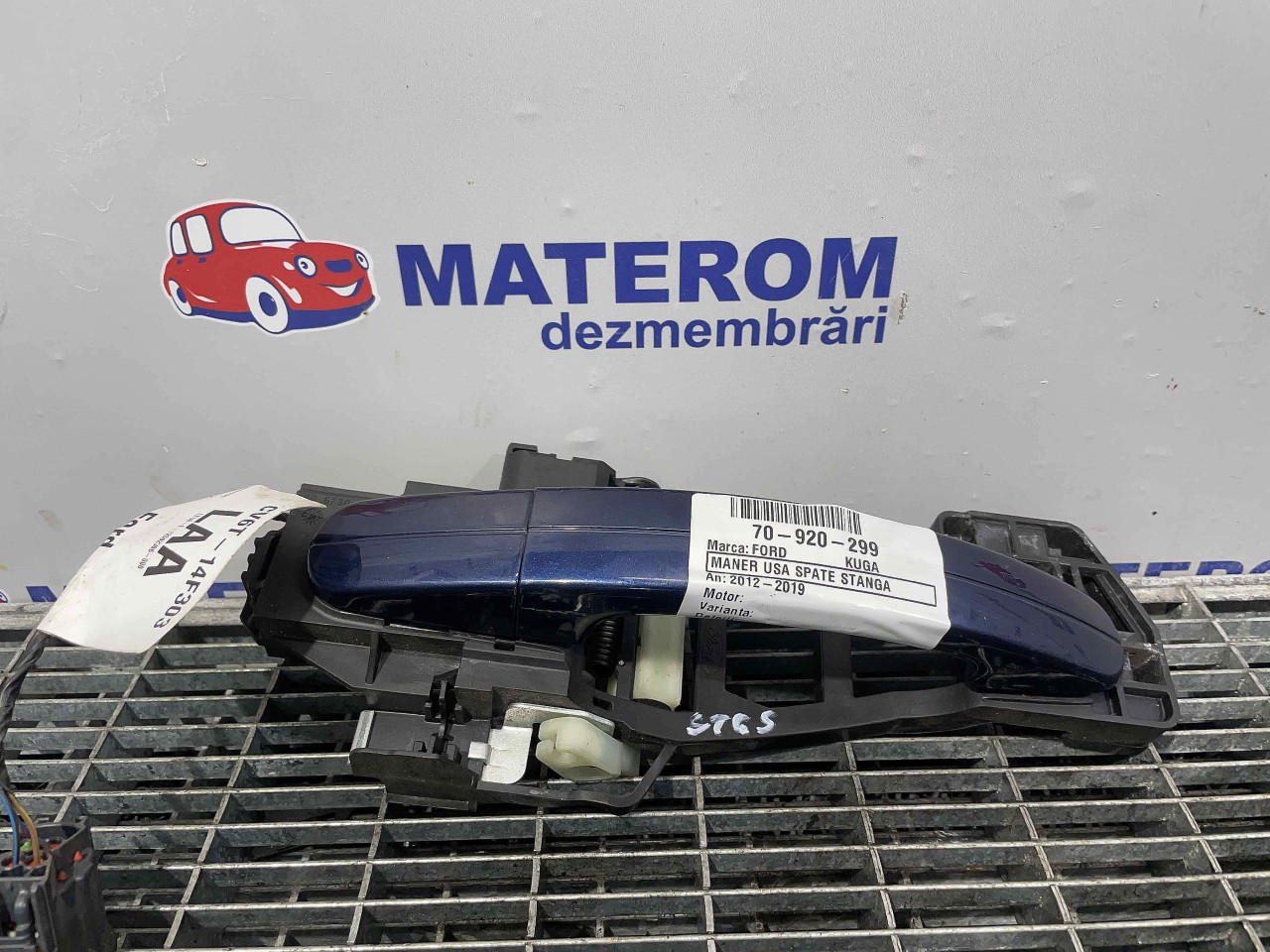 MANER USA SPATE STANGA FORD KUGA KUGA - - (2012 2019)