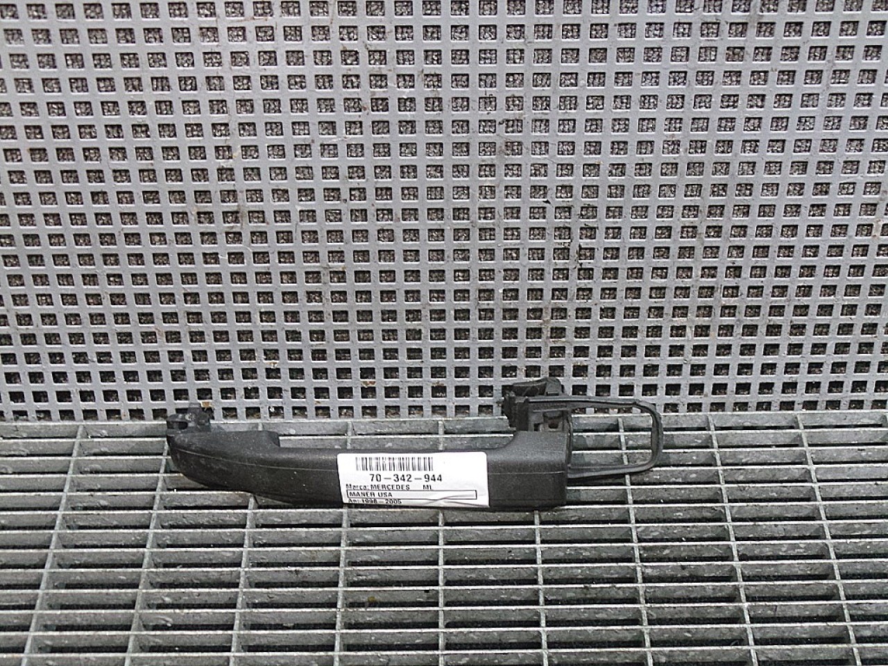 MANER USA SPATE STANGA MERCEDES ML ML - - (1998 2005)