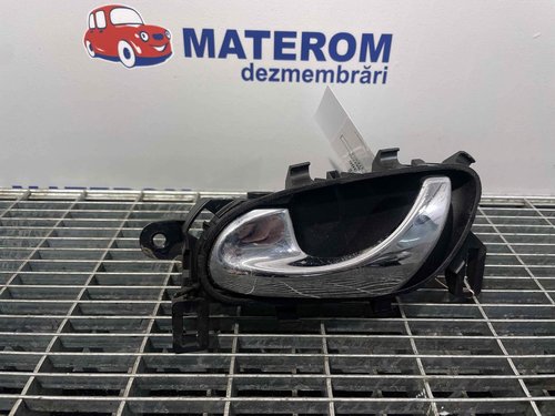 MANER USA SPATE STANGA NISSAN NAVARA - - (2015 2019)