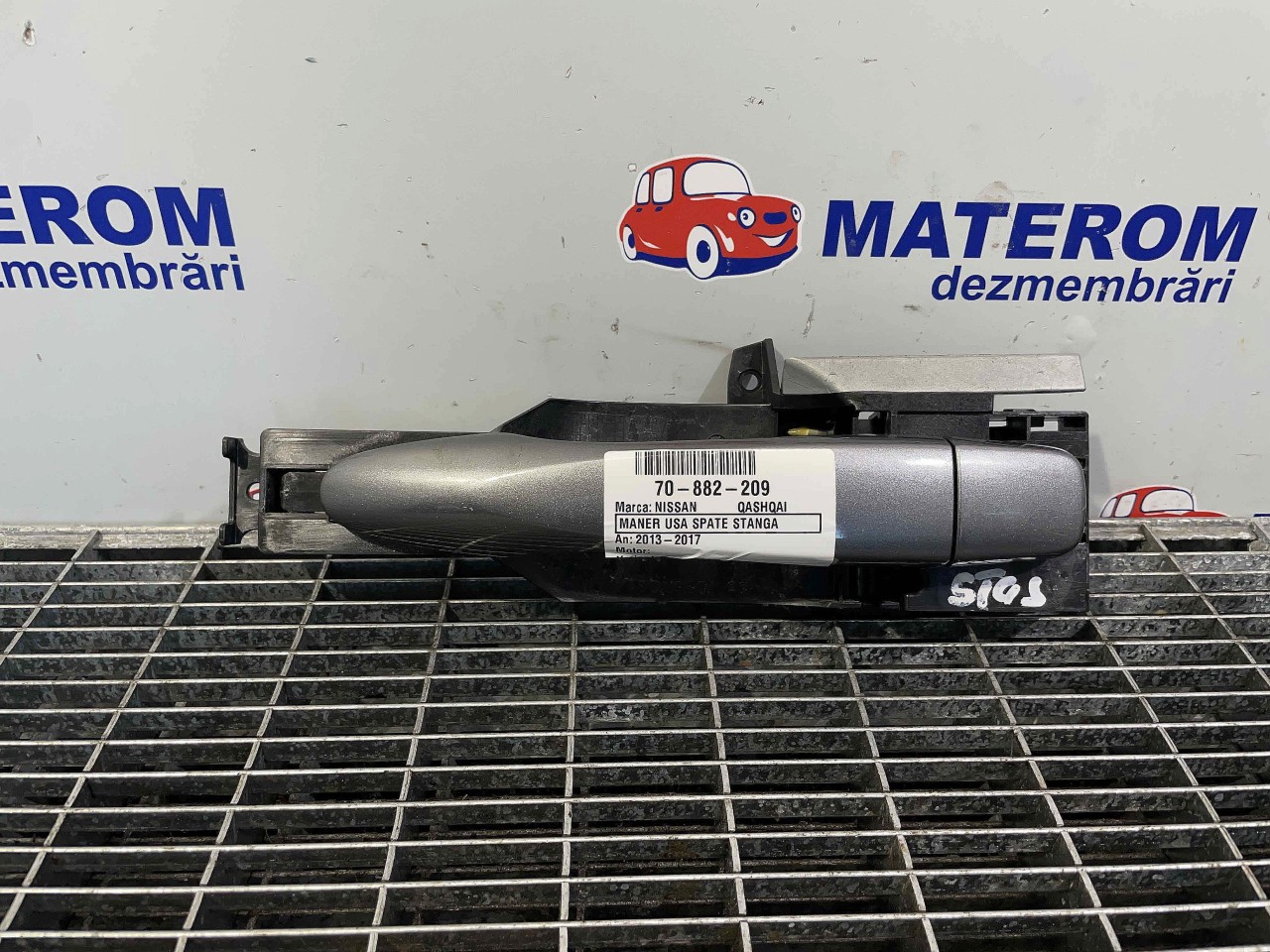 MANER USA SPATE STANGA NISSAN QASHQAI - 