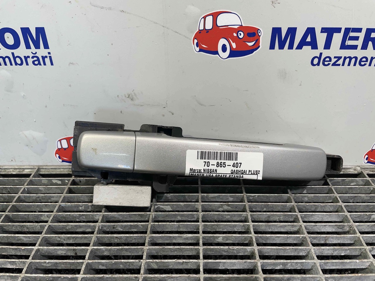 MANER USA SPATE STANGA NISSAN QASHQAI PLUS2 QASHQAI PLUS2 - - (2010 2014)