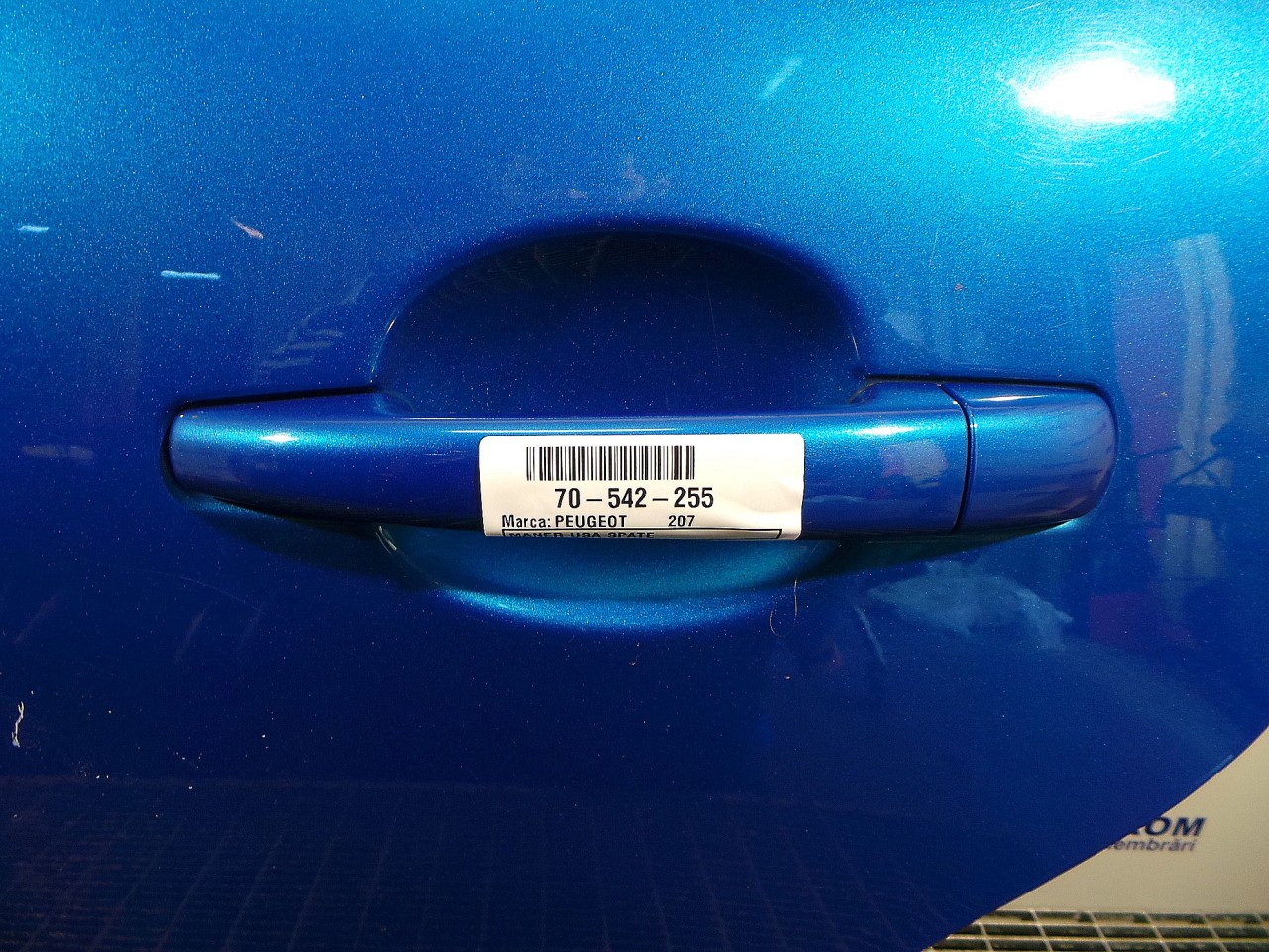 MANER USA SPATE STANGA PEUGEOT 207 207 - - (2006 2009)