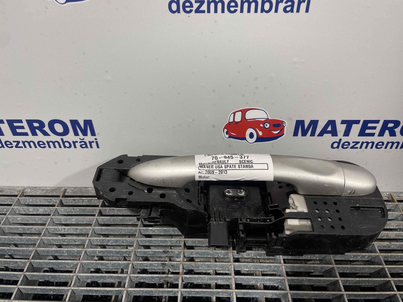 MANER USA SPATE STANGA RENAULT SCENIC - - (2009 2013)