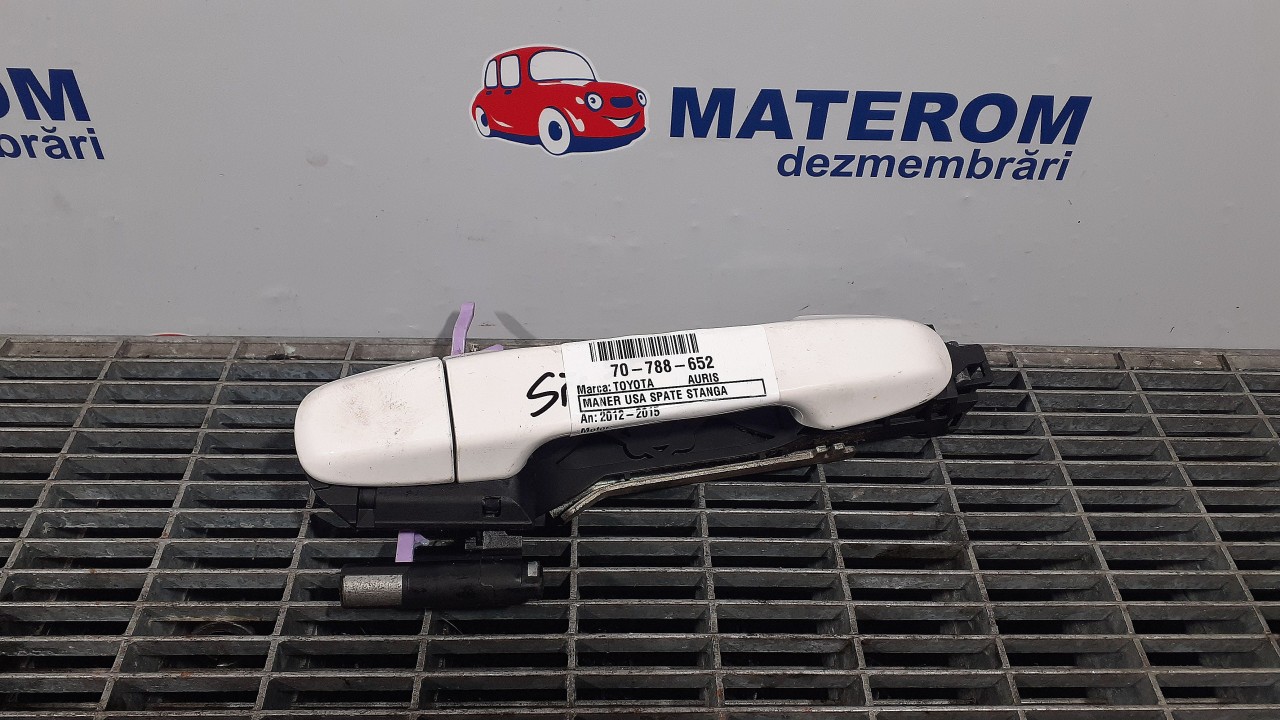 MANER USA SPATE STANGA TOYOTA AURIS AURIS - - (2012 2015)