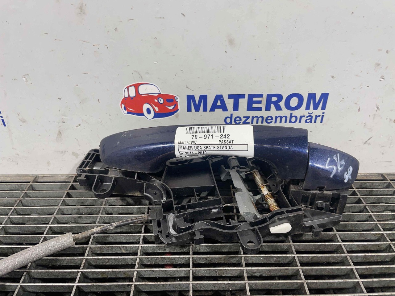 MANER USA SPATE STANGA VW PASSAT - - (20