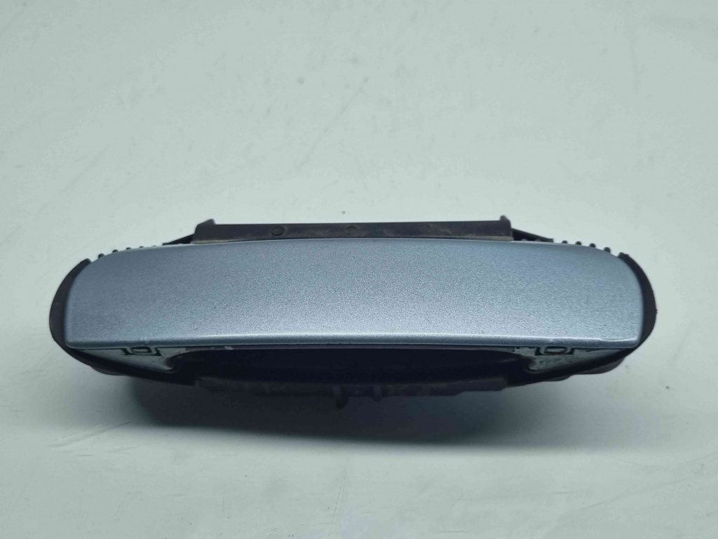 Maner usa stanga fata Audi A3 (8P1) [Fabr 2003-2012] 4B0839885