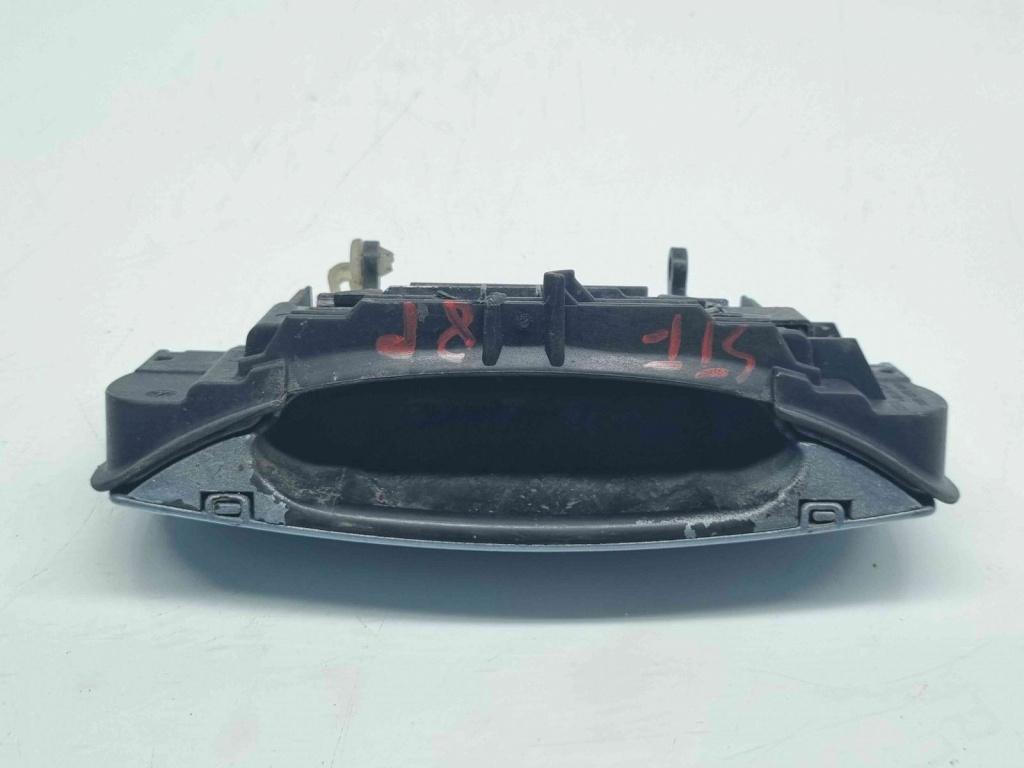 Maner usa stanga fata Audi A3 (8P1) [Fabr 2003-2012] 4B0839885