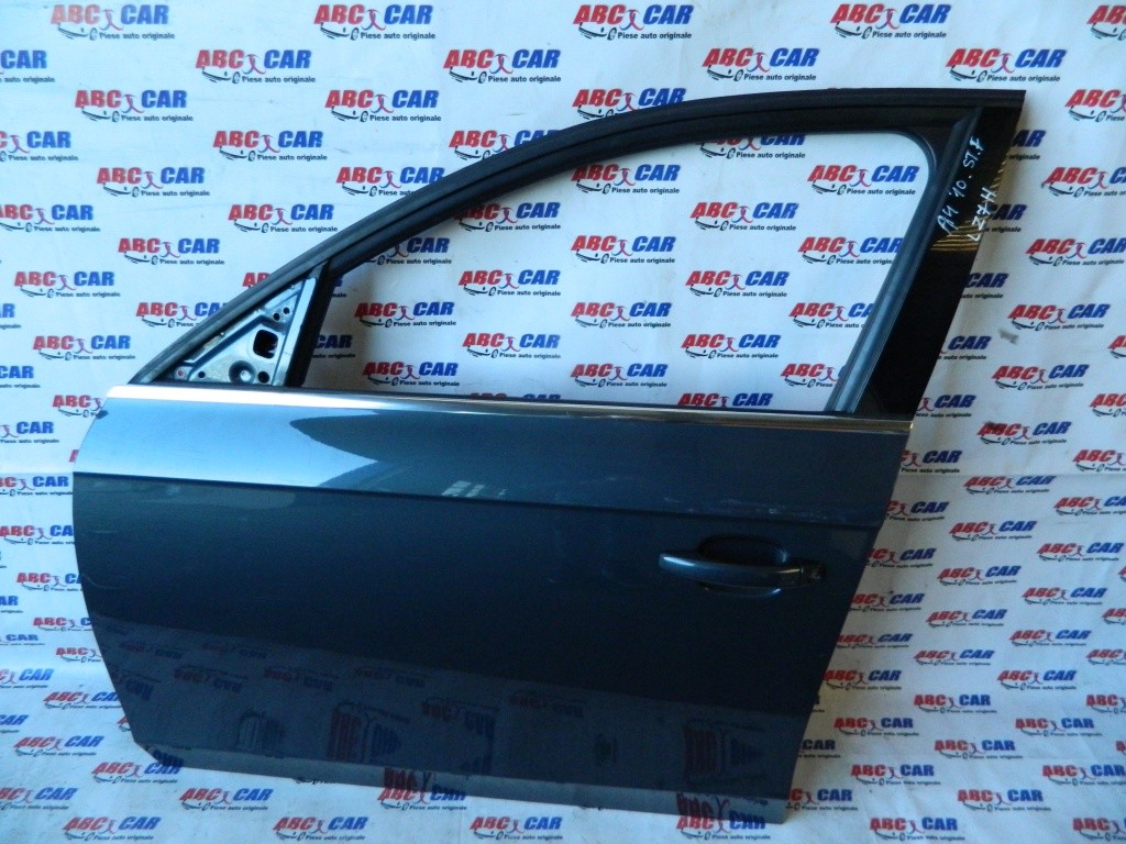 Maner usa stanga fata Audi A4 B8 8K model 2010