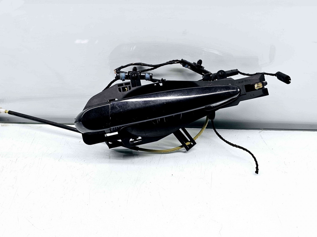 Maner usa stanga fata Bmw X6 (E71, E72) [Fabr 2007-2014] OEM