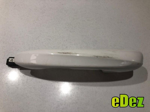 Maner usa stanga fata culoare alba Mercedes C-Class (2014->) [W205] a0997601359