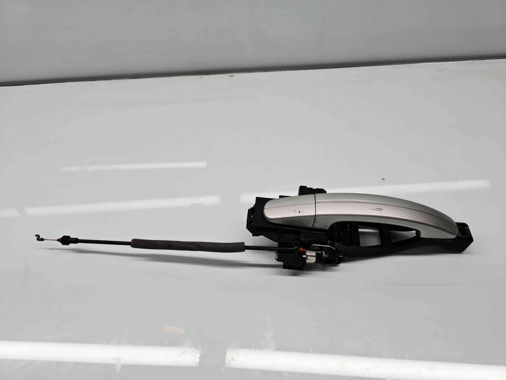 Maner usa stanga fata Ford Focus 3 (CB8) [Fabr 2011-2015] Moondust Silver