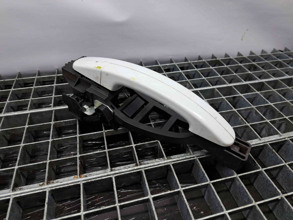Maner usa stanga fata Ford Focus 3 Facelift [Fabr 2014-2019] Frozen White