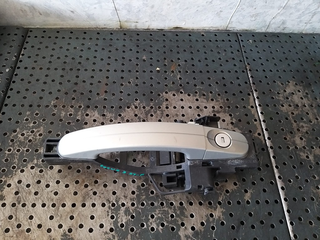 Maner usa stanga fata ford focus 3 facelift bm51a224a37dh