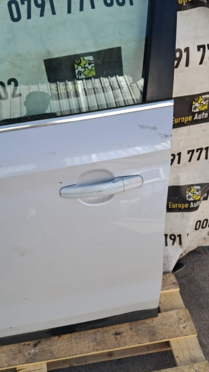 Maner usa stanga fata Ford Kuga an 2009