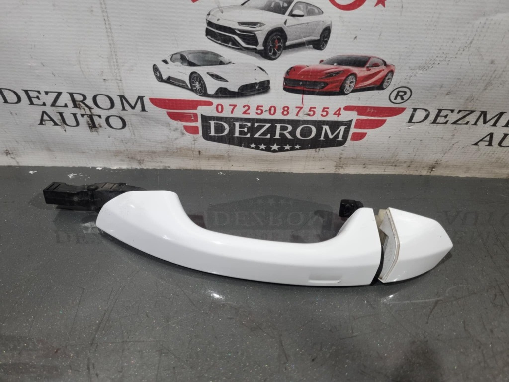 Maner usa stanga fata keyless entry 4M8837205B Audi A6 C8 Avant 2.0 TDI Mild Hybrid quattro DTPA 204 cai