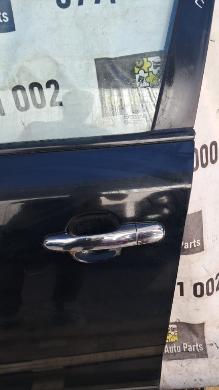 Maner usa stanga fata Kia Sorento an 2010