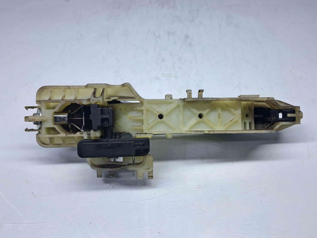 Maner usa stanga fata Kia Sportage III [Fabr 2010-2016] OEM
