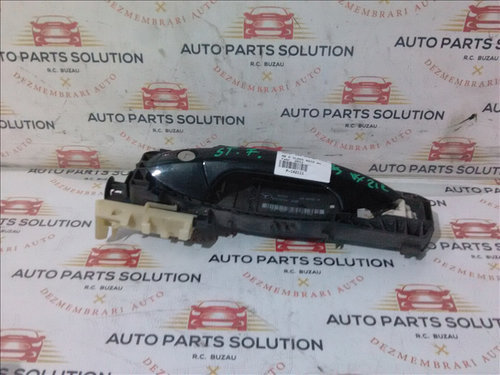 Maner usa stanga fata MB E CLASS W212 an fabr. 2011