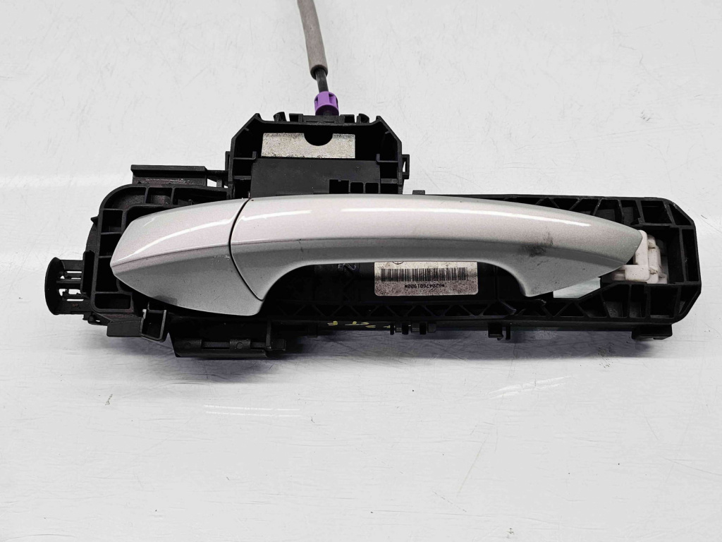 Maner usa stanga fata Mercedes Clasa A (W176) [Fabr 2012-2018] 761 Argintiu polar