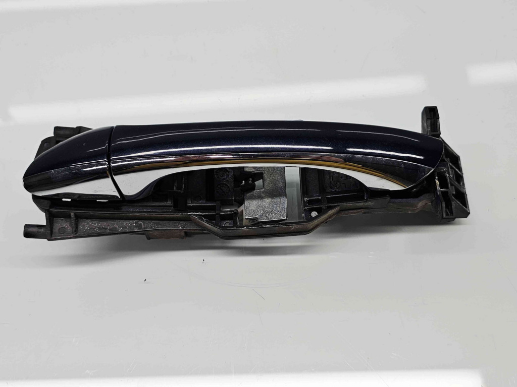 Maner usa stanga fata Mercedes Clasa C (